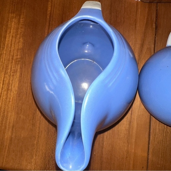 Vintage 3 Hall's Rose Parade pitchers, water, tea pot creamer - Picture 10 of 13